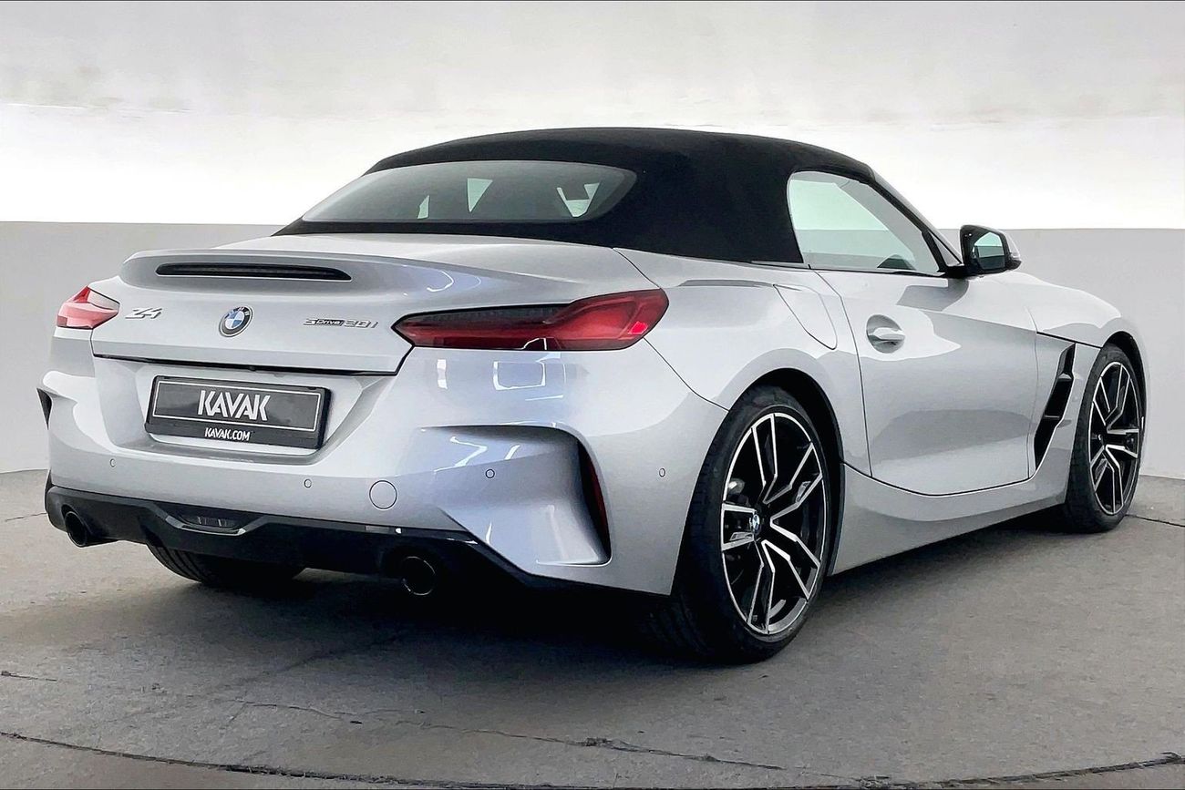 بي أم دبليو Z4 sDrive 20i M Sport | National Day Celebration | شامل الضمان | 0 ﺪﻔﻋﺓ ﺃﻮﻟﻯ