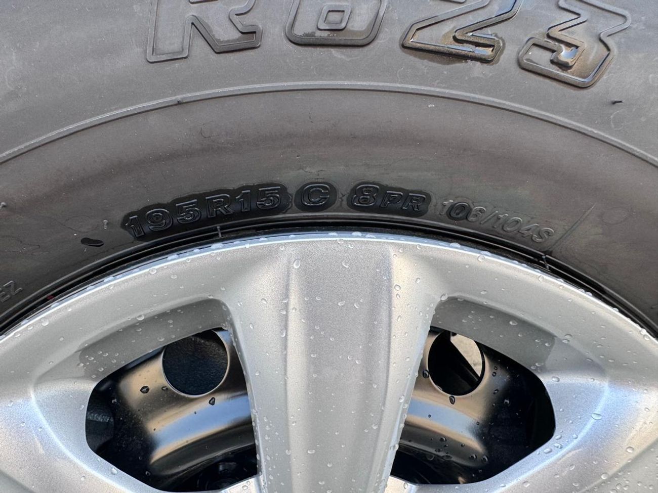 Isuzu DMax 2.5L 2WD (4x2) Single Cab (2 Doors) MY 2026 - Made in India