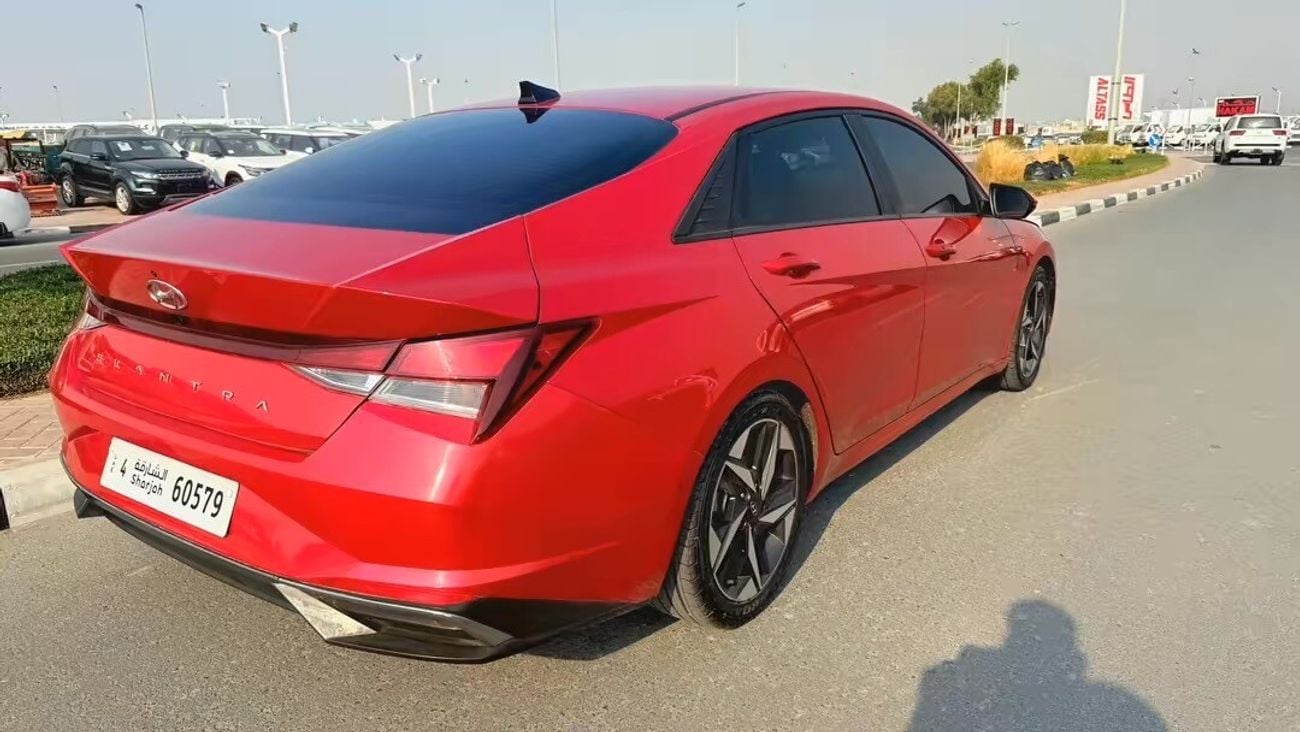 هيونداي إلانترا