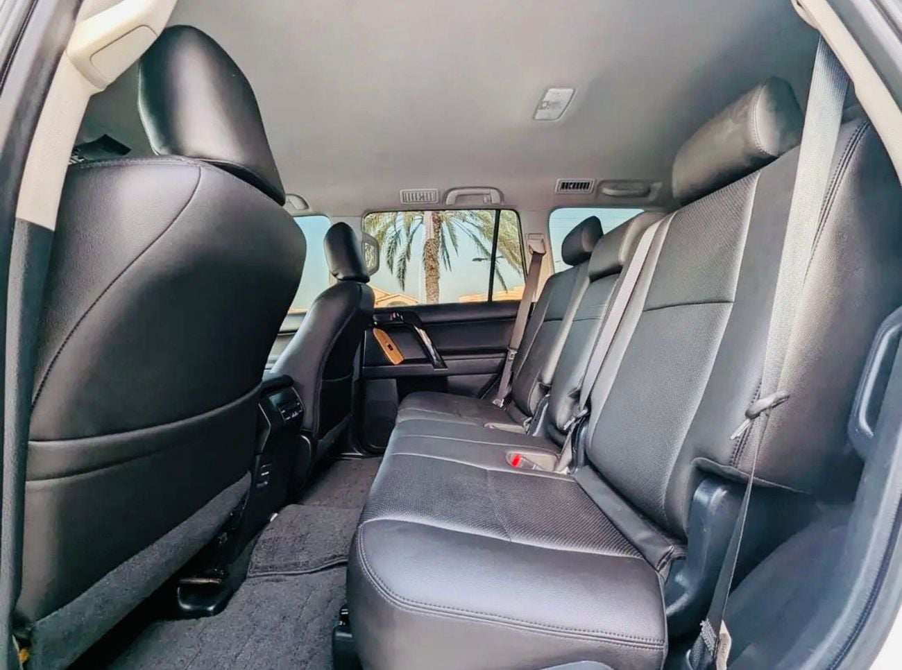 Toyota Prado VXR Adventure 4.0 petrol