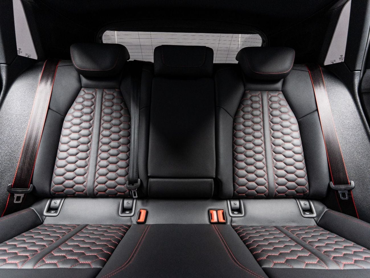 Audi RS3 TFSI quattro 2.5L Sportback 2025 Audi RS3, 2.5 TFSI Quattro, 4WD, 400bhp, 7 Speed Auto