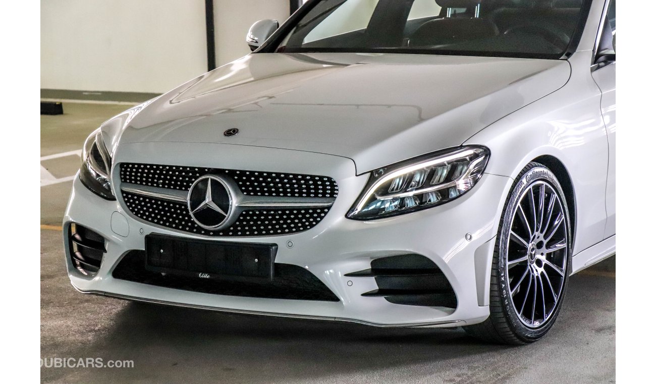 مرسيدس بنز C200 AMG 2019 GCC under Agency Warranty with Zero Down-Payment.