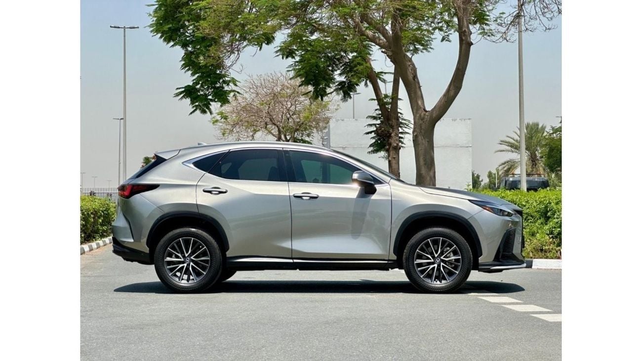 لكزس NX 250 2023 Nx250 premium full option