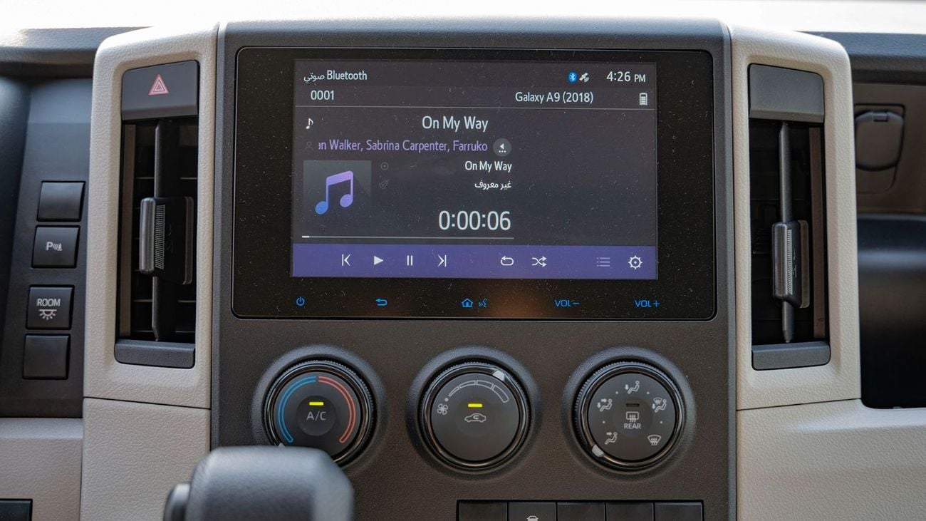 تويوتا هاياس 2026 Toyota Hiace 3.5L Petrol high roof AT