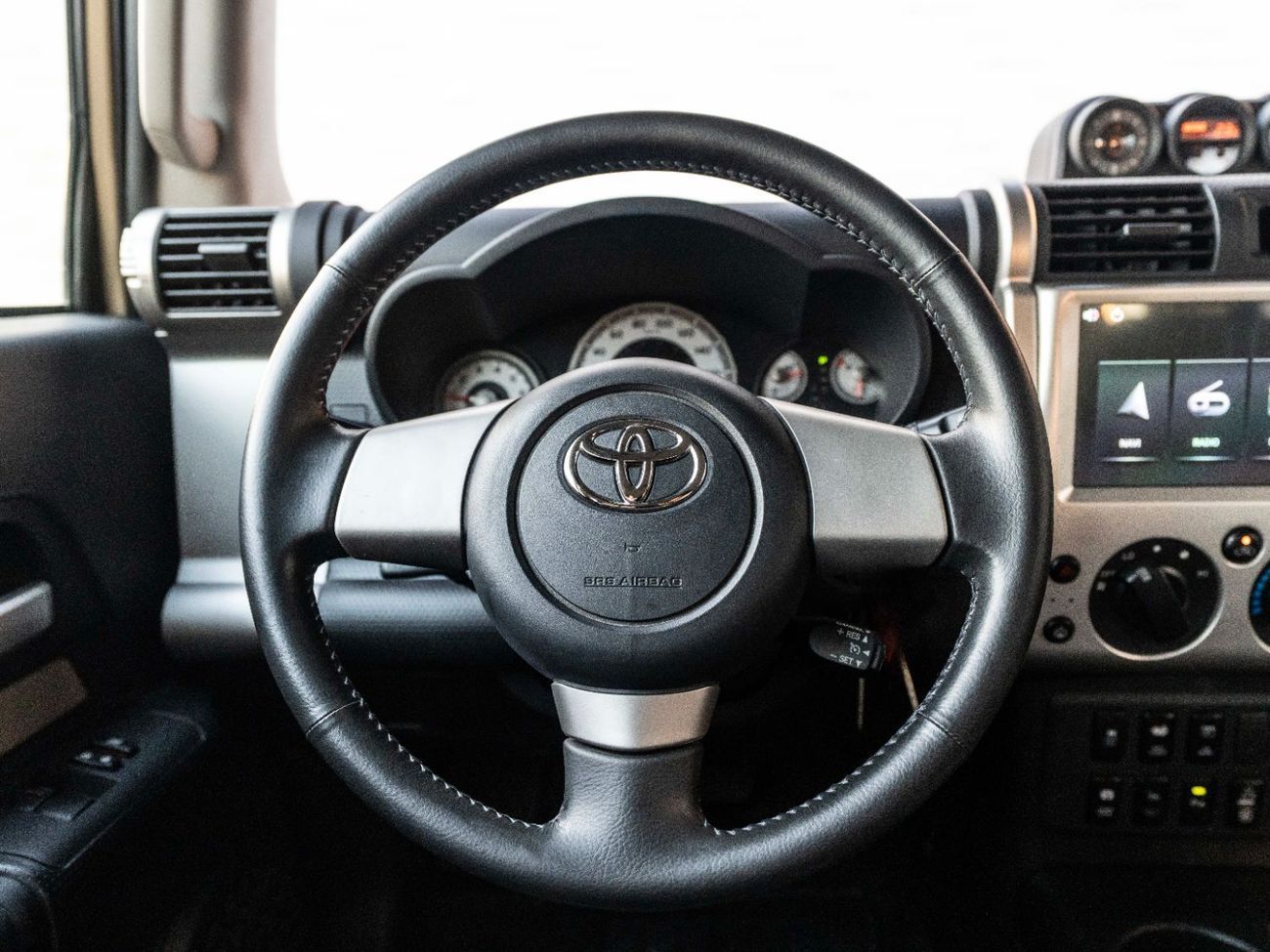 تويوتا إف جي كروزر GXR 4.0L A/T