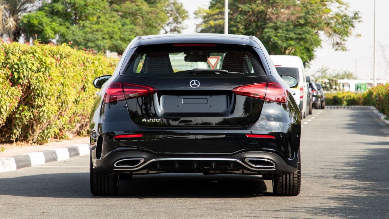 مرسيدس بنز A 200 AMG Hatchback | 2025 | GCC Specs with 5 Years Warranty