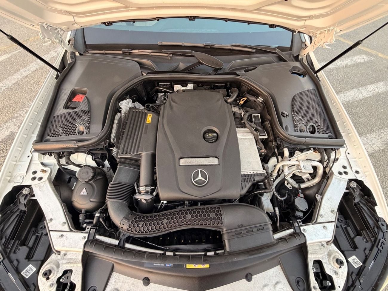 مرسيدس بنز E300 AMG
