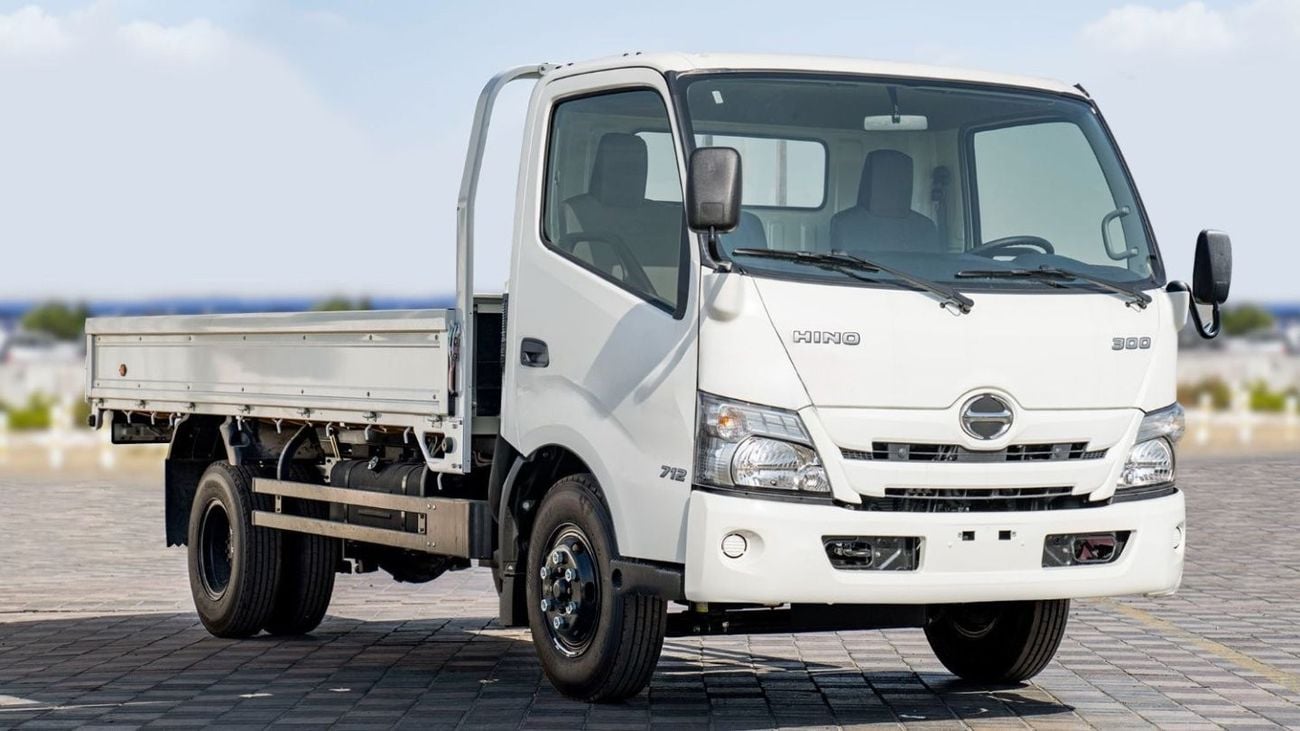 Hino 300 HINO 300  SC CARGO TRUCK 4.0D MT MY2024– WHITE