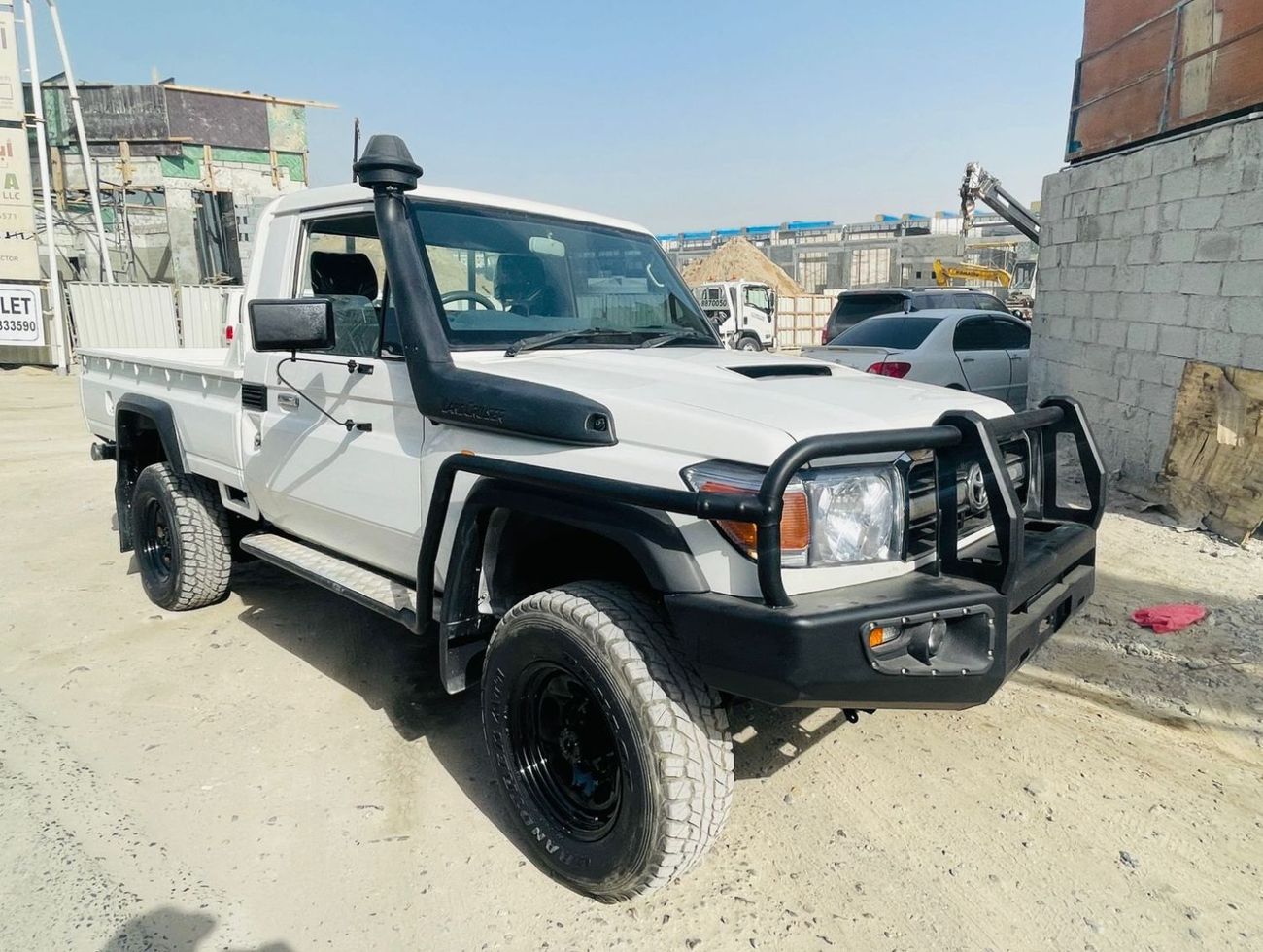 Toyota Land Cruiser Pick Up RIGHT HAND DRIVE ONLY FOR EXPORT 4.5 L 8 CYLIENDER