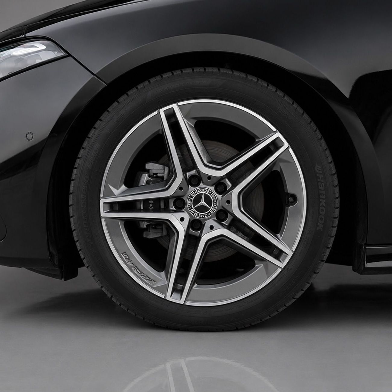 مرسيدس بنز A 200 EUROPEAN AED 1,915 P.M • 0% Downpayment • Mercedes-Benz A200d • 1 Year Warranty