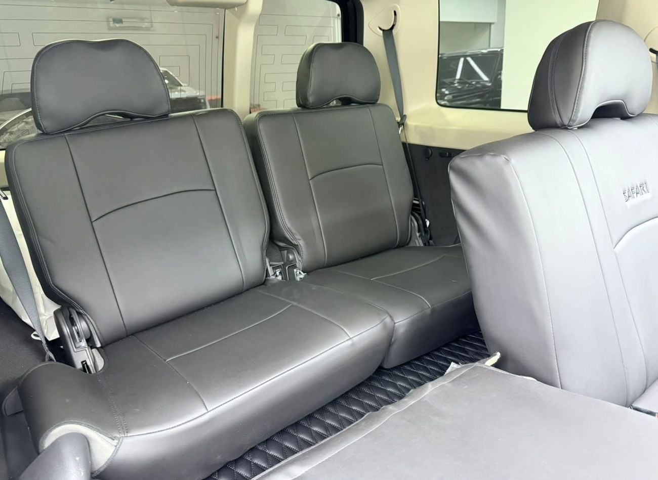 Nissan Patrol SAFARI SW 2024 Nissan Patrol Safari Al Ostoura Edition, Nissan Warranty, Full Service History, GCC Specs.