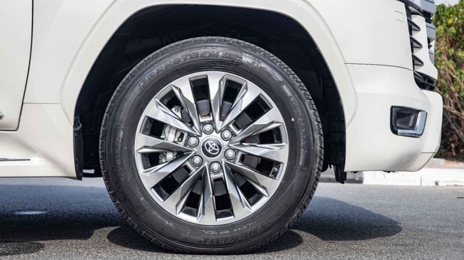 Toyota Land Cruiser GXR, миниатюра 28