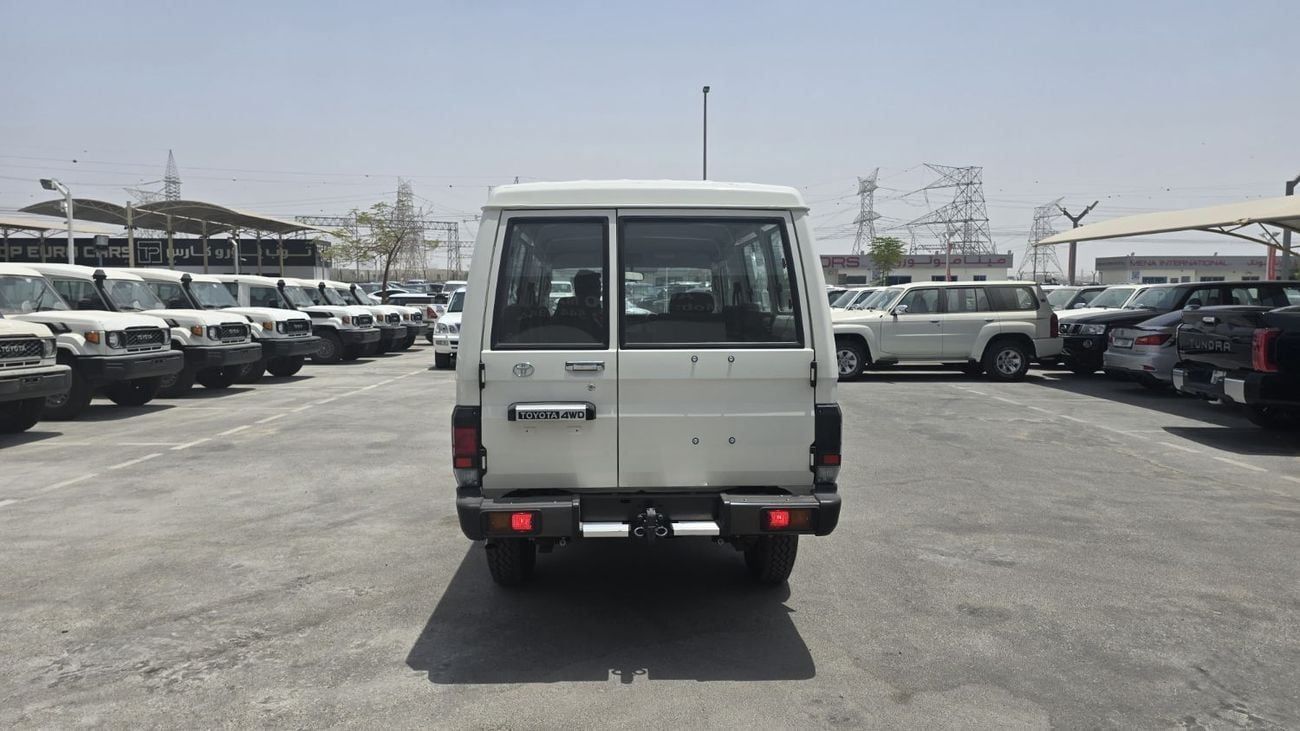 Toyota Land Cruiser 70 TOYOTA LC78 HARDTOP AT 2.8L DSL V4 MODEL YEAR 2025 COLOR WHITE (LOCAL ONLY)