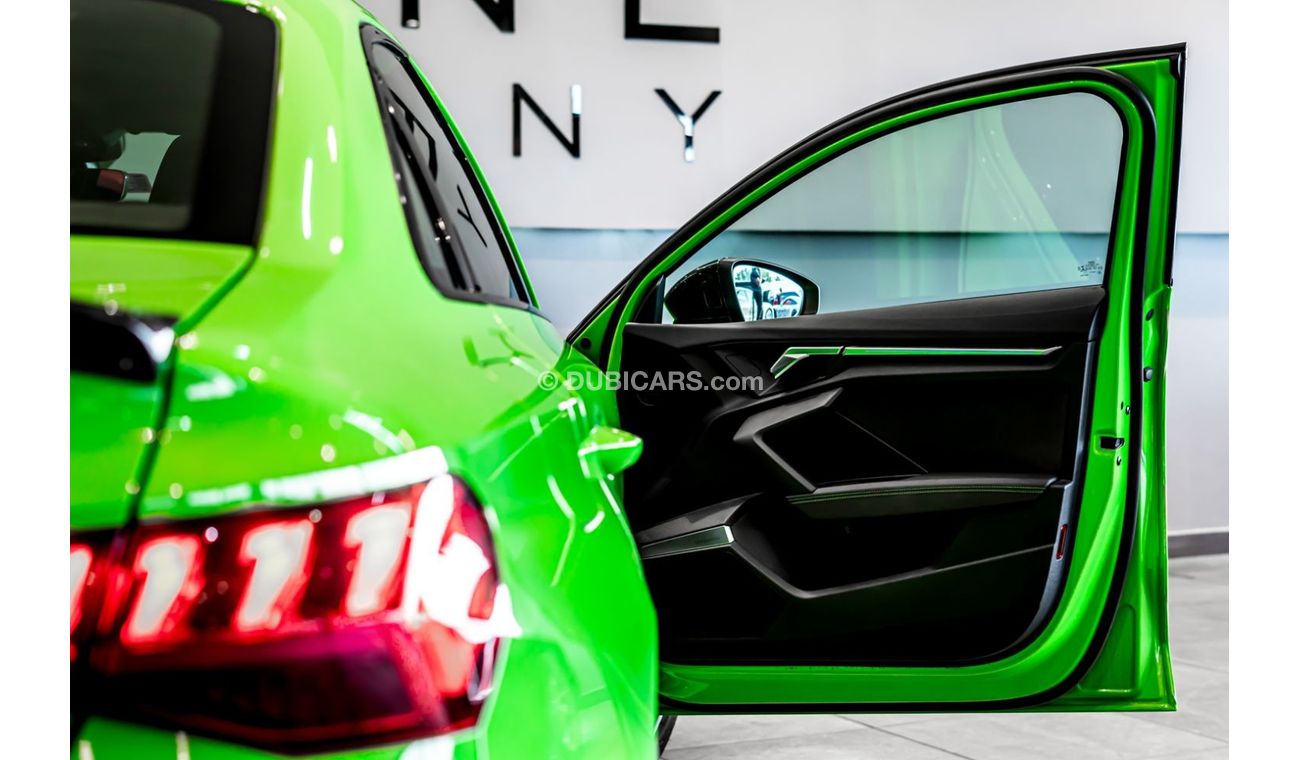 Audi RS3 TFSI quattro 2022 Audi RS3, Audi Warranty + Service Contract, Carbon Pack, Low Kms, GCC