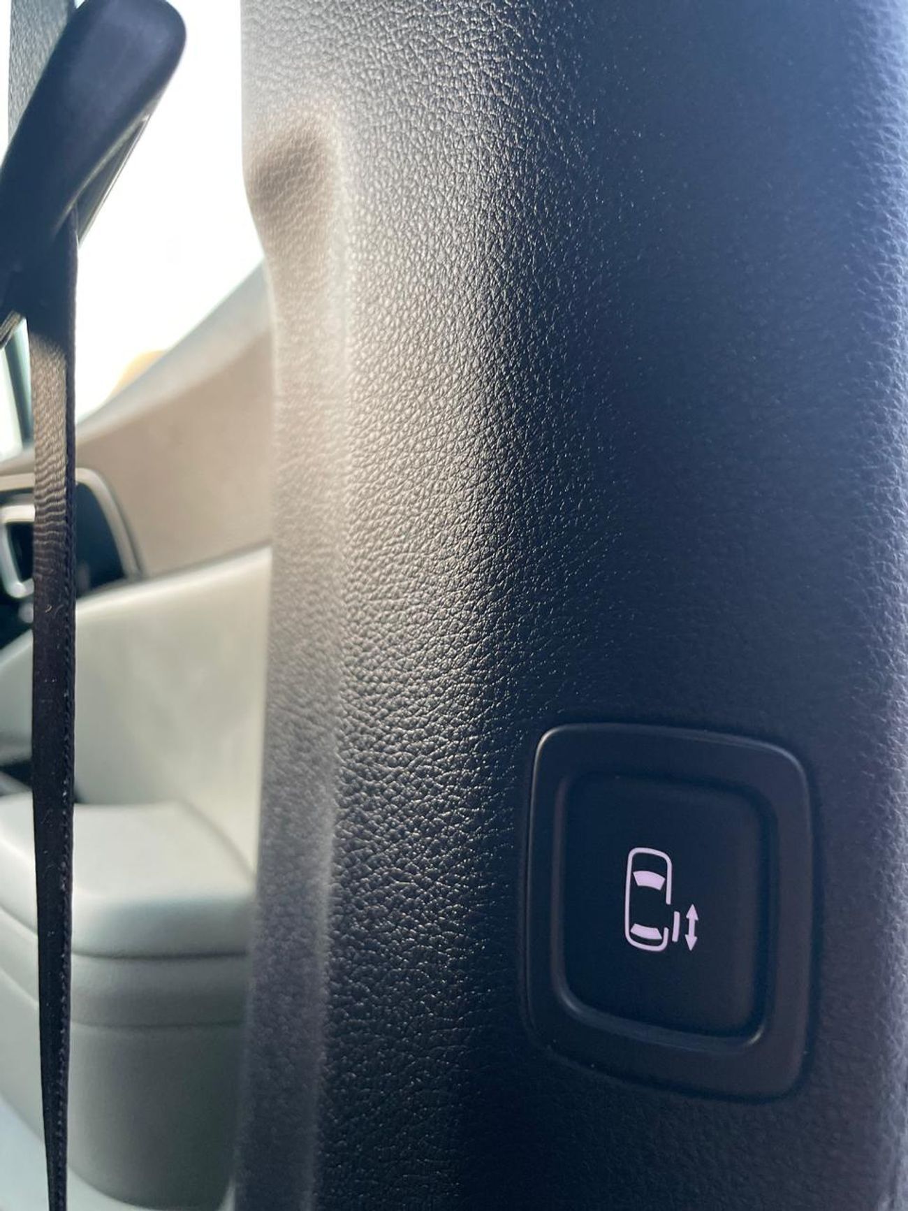 Kia Carnival 2022 EX 3.5L V6 - Full Option - 8 Seater - Front & Rear Radar Sensor - Trunk / Door Ful