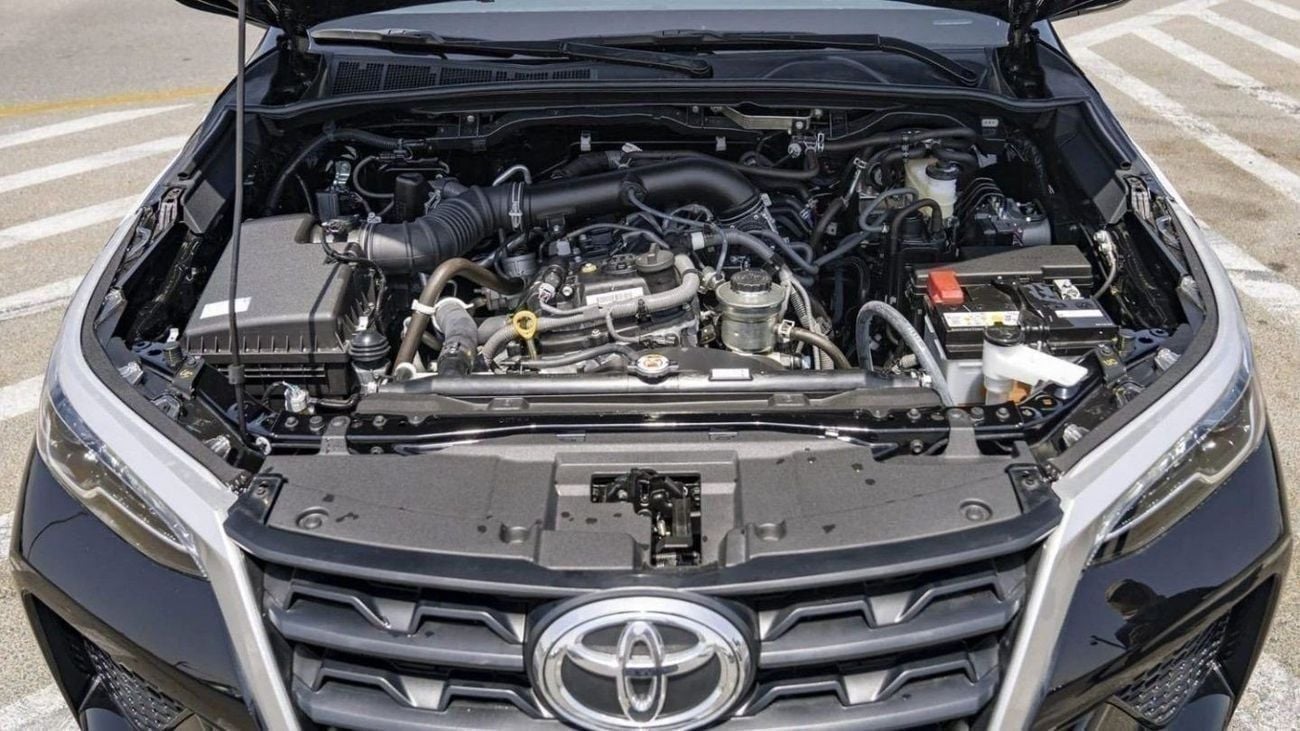 Toyota Fortuner EXR TOYOTA FORTUNER 2.7L PETROL V4 4WD 7SET 2026