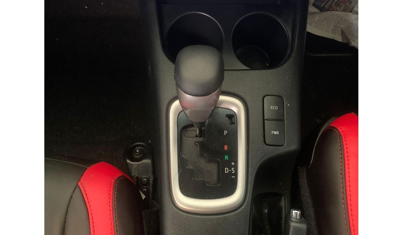 تويوتا هيلوكس