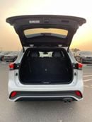 Toyota Highlander 2021 Toyota Highlander XSE 3.5L V6 - 14,500 Mileage