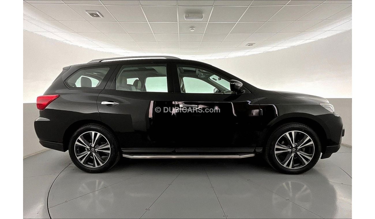 Nissan Pathfinder SV