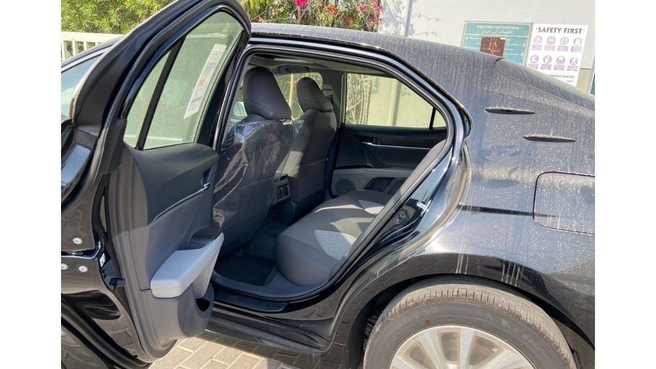 Toyota Camry 2.5 GLE AT GCC AVAILABLE FOR EXPORT