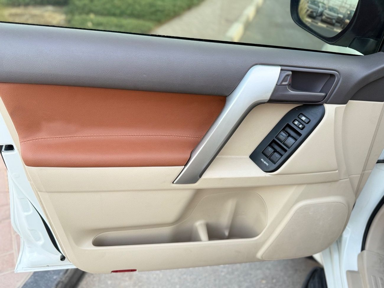 Toyota Prado Prado 2021 VXR 2.7L AWD full option Top the range