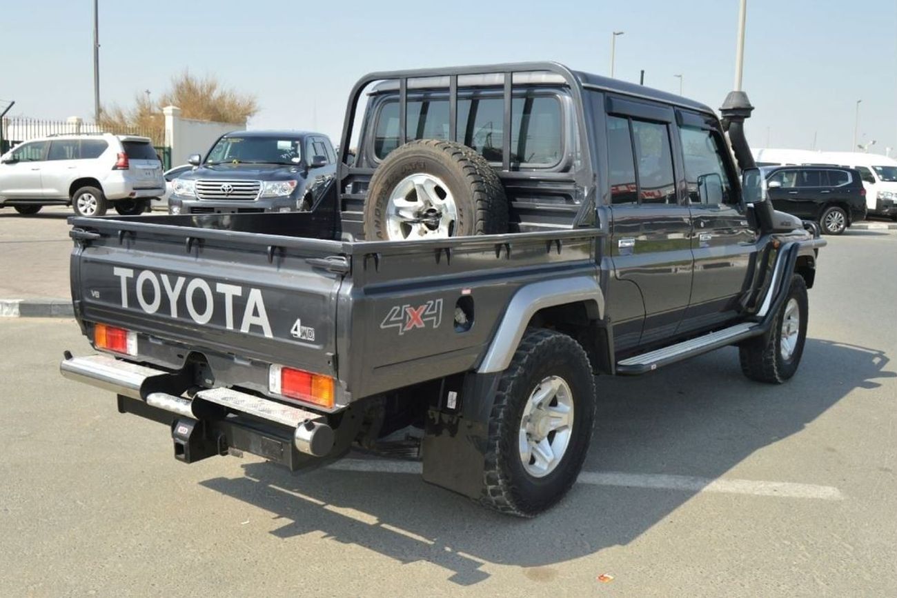 Toyota Land Cruiser Pick Up Double cabin