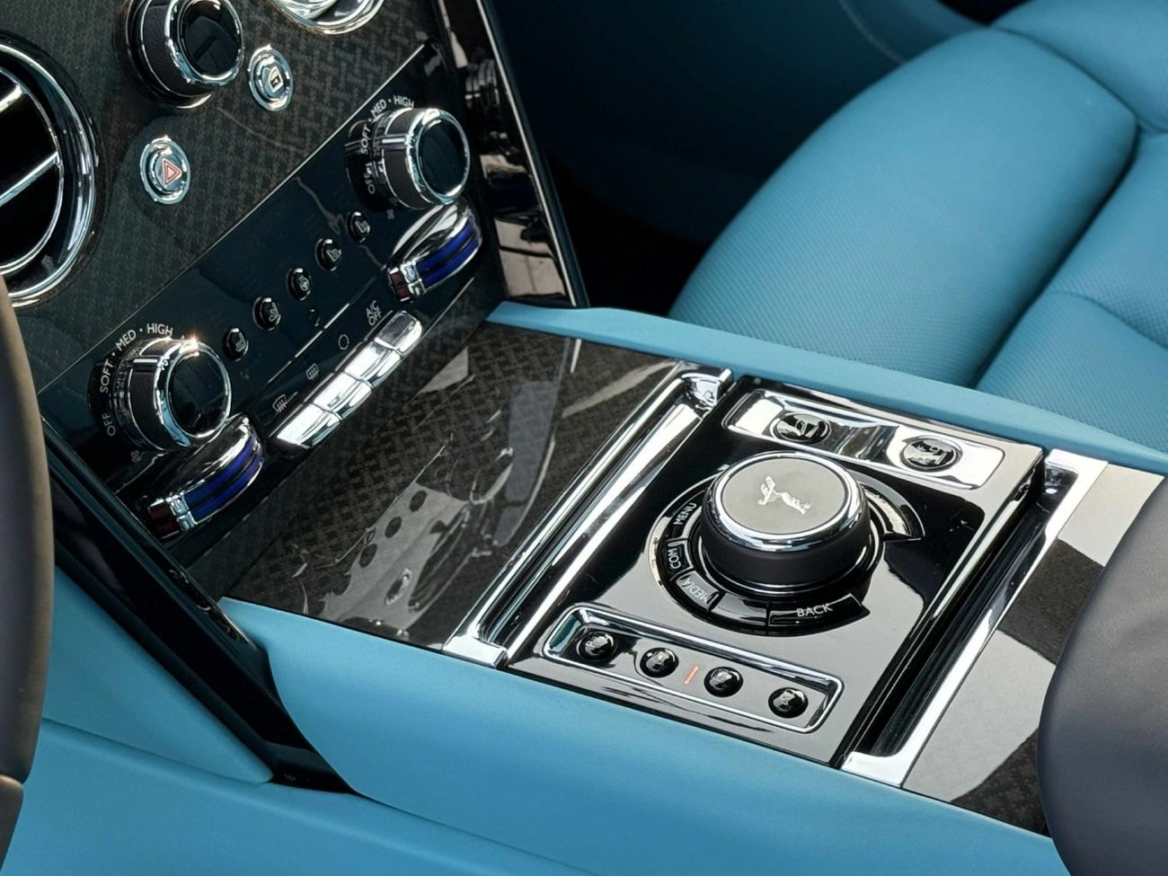 Rolls-Royce Cullinan GCC SPEC NEAT AND CLEAN