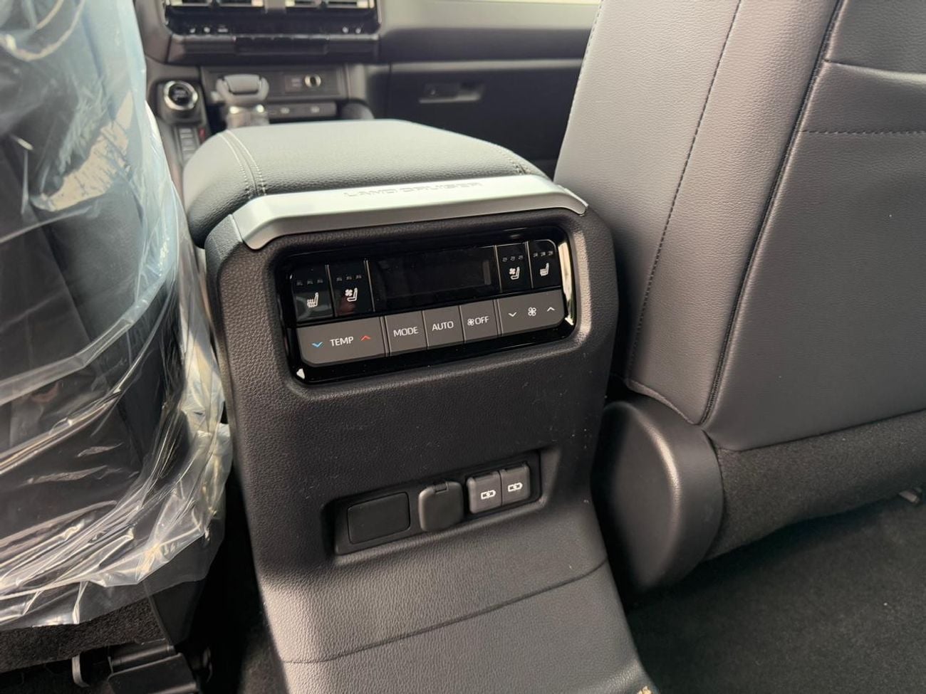 Toyota Prado VXR 2.8L DIESEL FULL OPTION (EXPORT TO WEST AFRICA ONLY)
