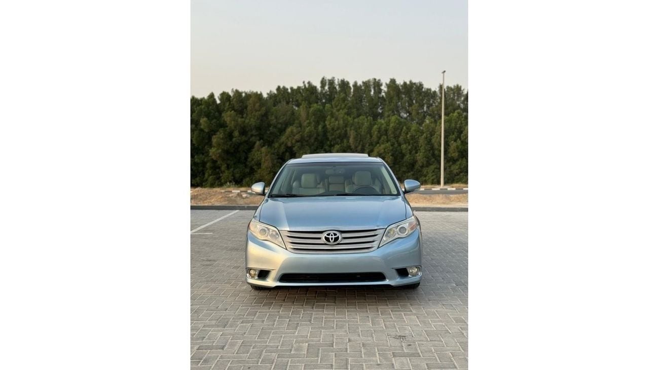 Toyota Avalon TOYOTA AVALON 2011 MODEL AMERICAN