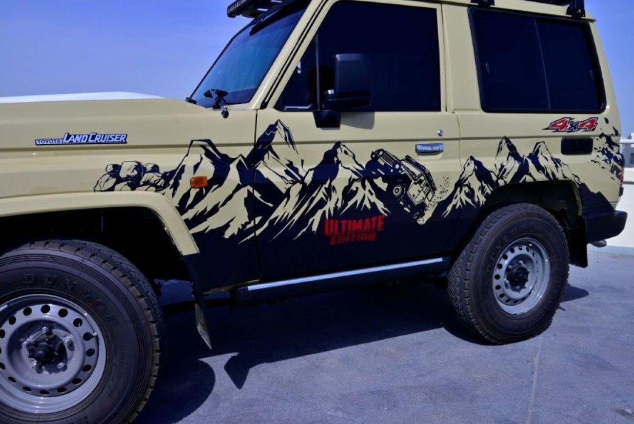 Toyota Land Cruiser 70 71 V6 4.0L 4WD 7 Seater MT 2024