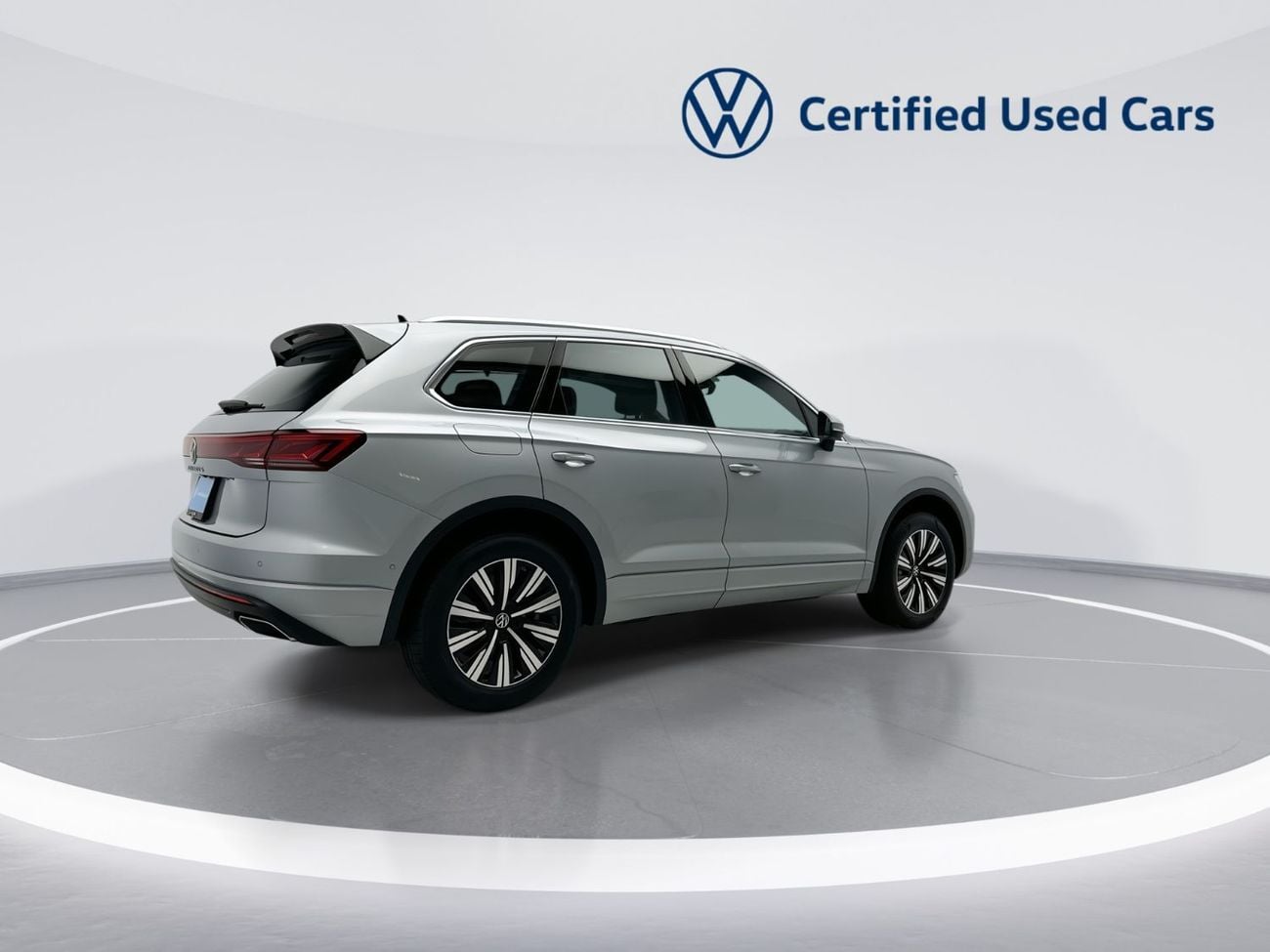 Volkswagen Tiguan Touareg Elegance + Tirano (Ref#02374)