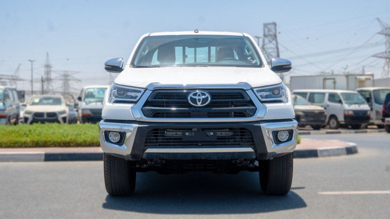 تويوتا هيلوكس SR 2.7L