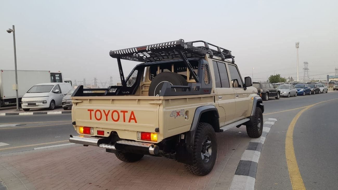 Toyota Land Cruiser Pick Up Right-Hand drive 4.5 V8 1VD diesel manual low kms facelifted