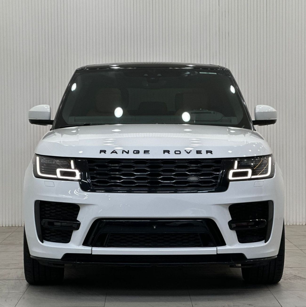 Land Rover Range Rover 2018 Range Rover Vogue SE Supercharged Black Edition, Warranty, Full Range Rover Service History, Fu