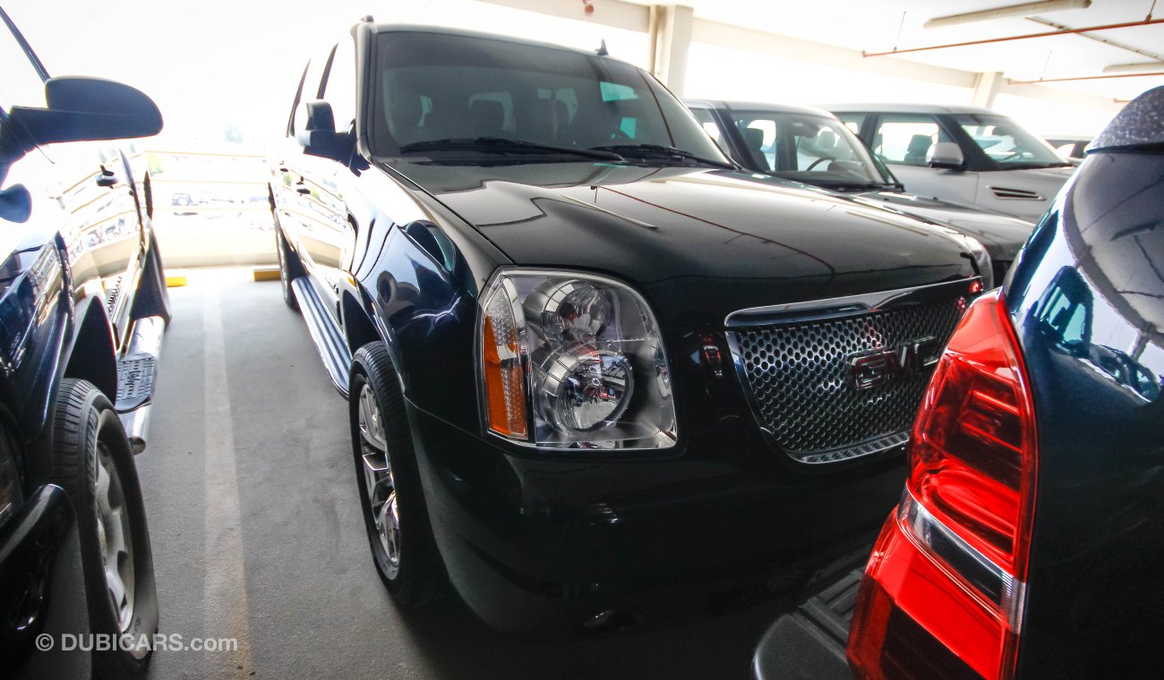 GMC Yukon DENALI