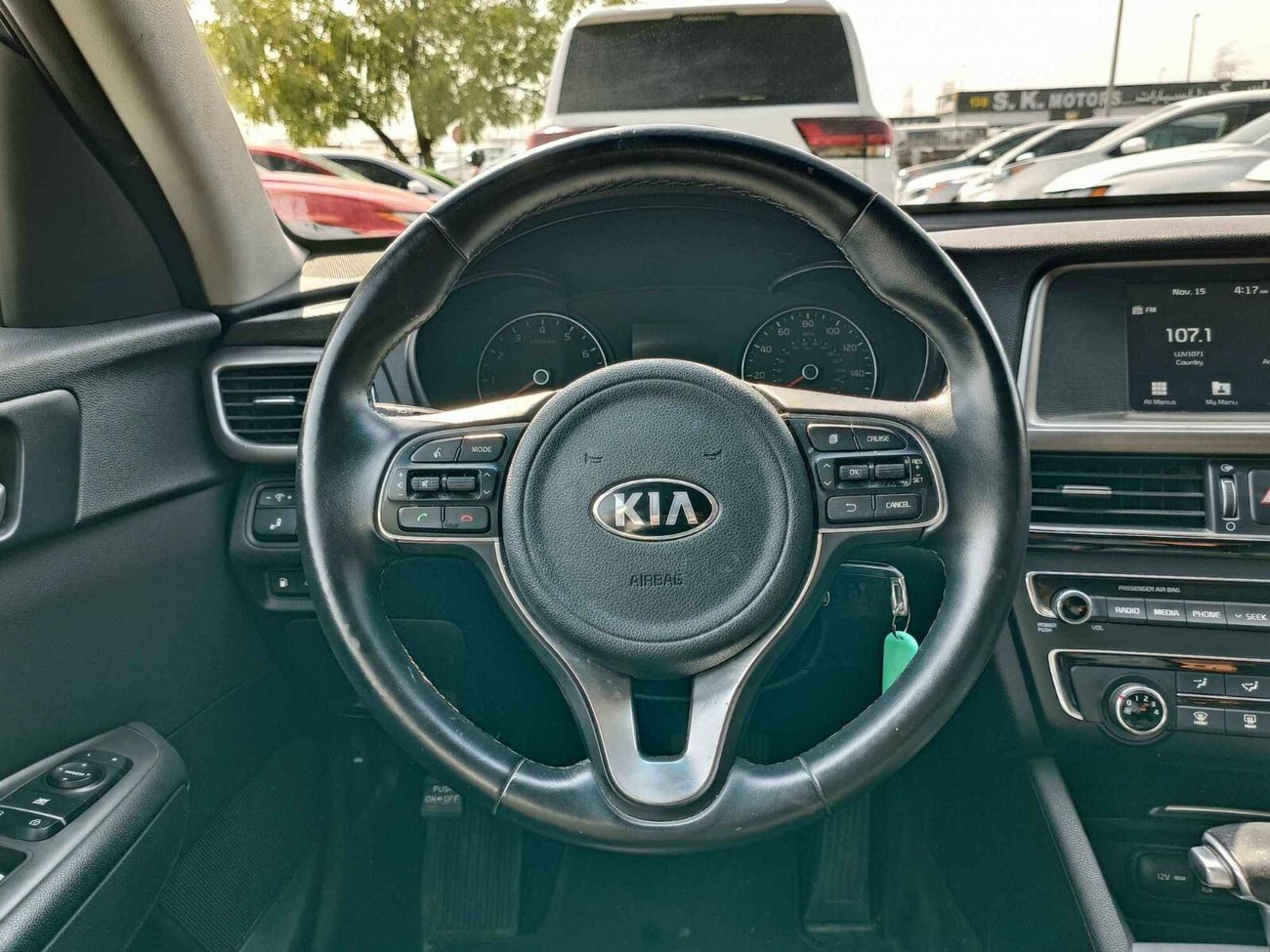 Kia Optima / LX MID OPT/ EXPORT ONLY / LOT#6882