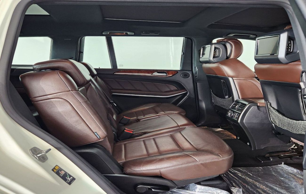 Mercedes-Benz GL 63 AMG STD 5.5L-8CYL FULL OPTION EXCELLENT CONDITION