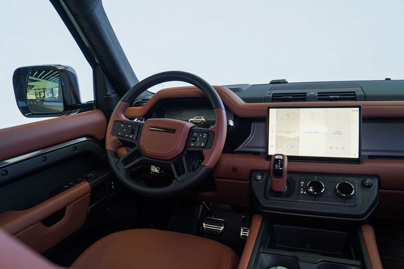 Land Rover Defender 110 P635 OCTA V8