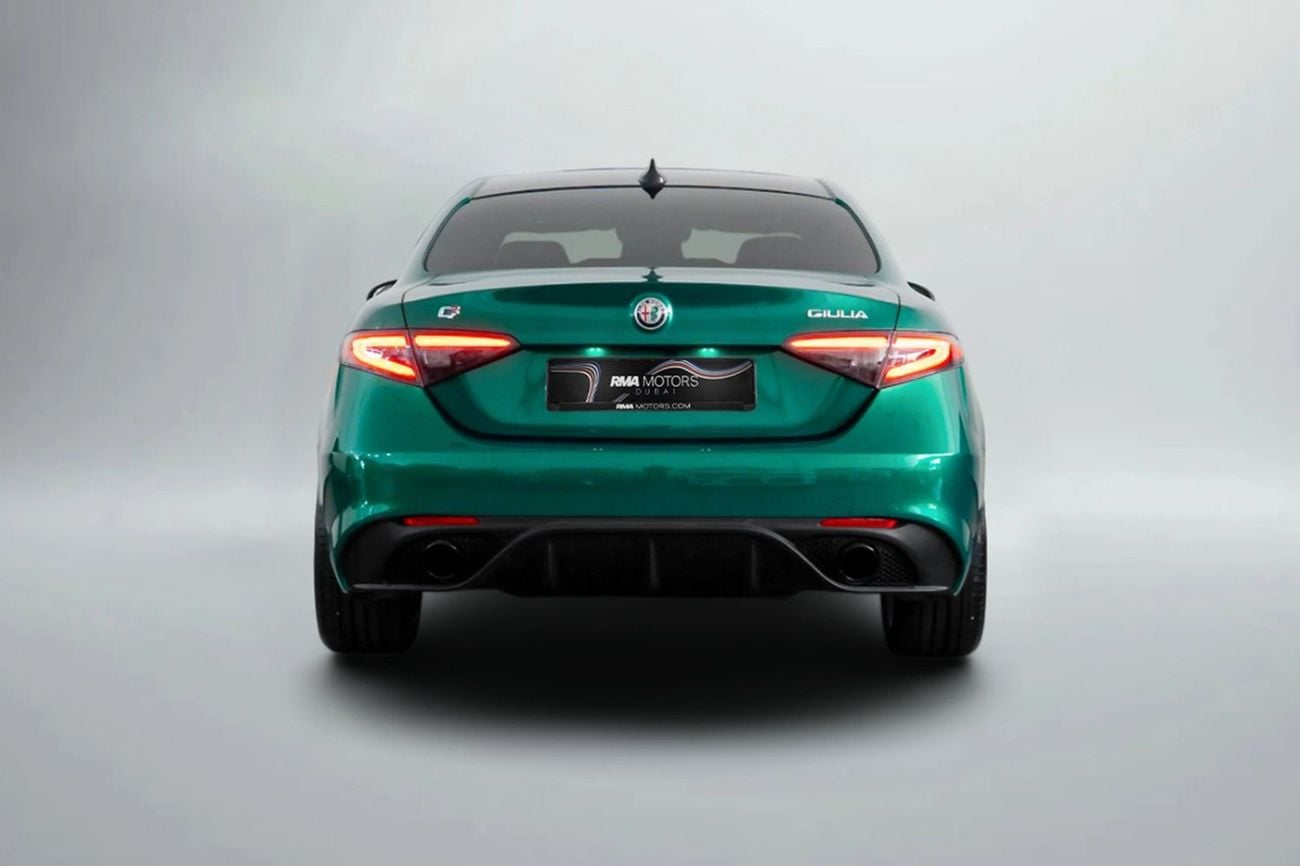 Alfa Romeo Giulia 2025 Alfa Romeo Giulia Tributo Italiano / Agency Warranty & Service Package