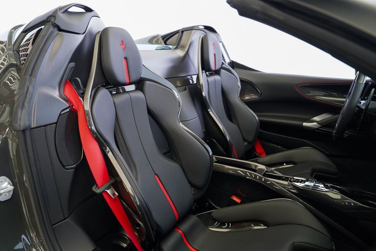 Ferrari SF90 ASSETTO FIORANO