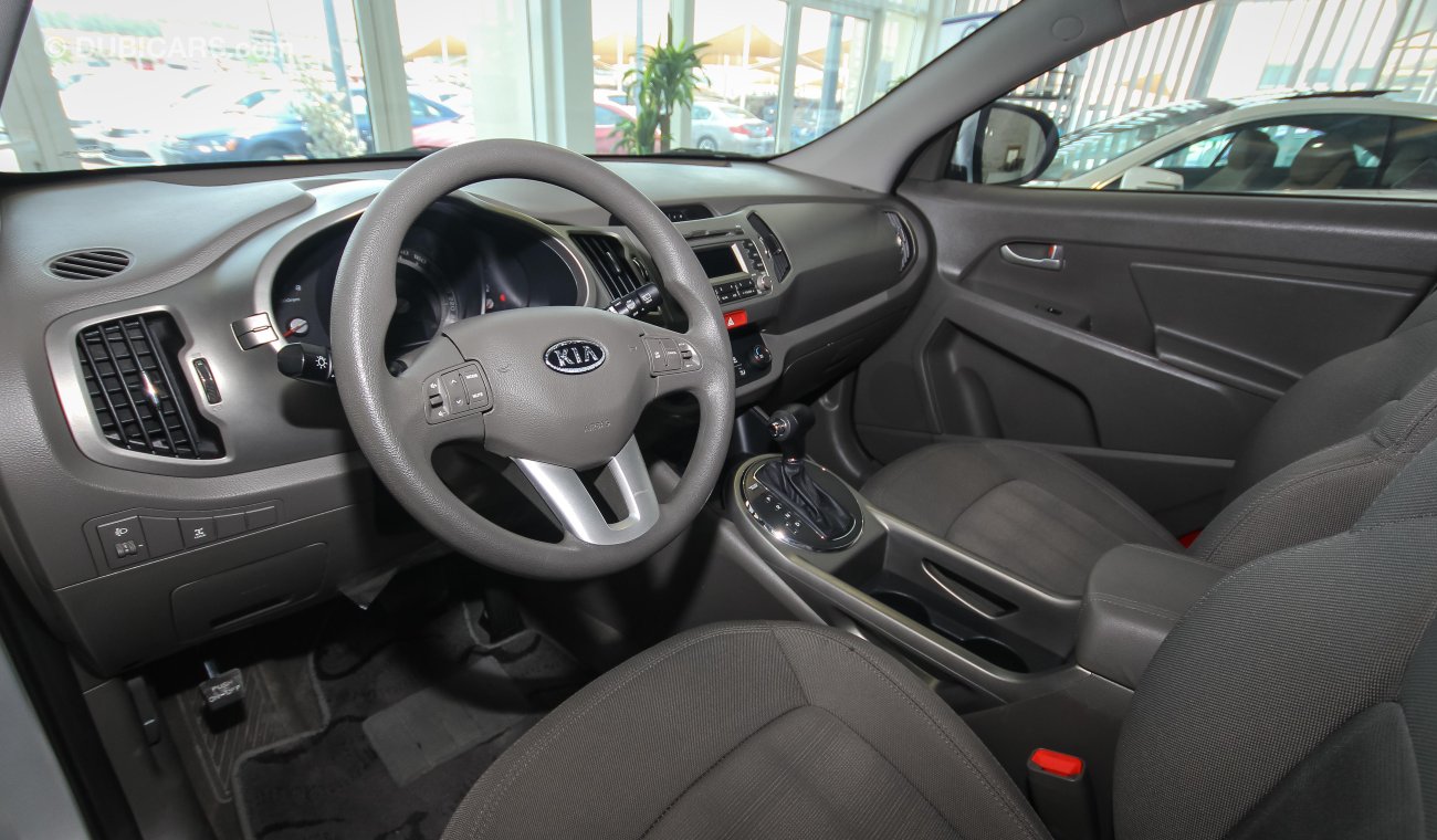 Kia Sportage LX