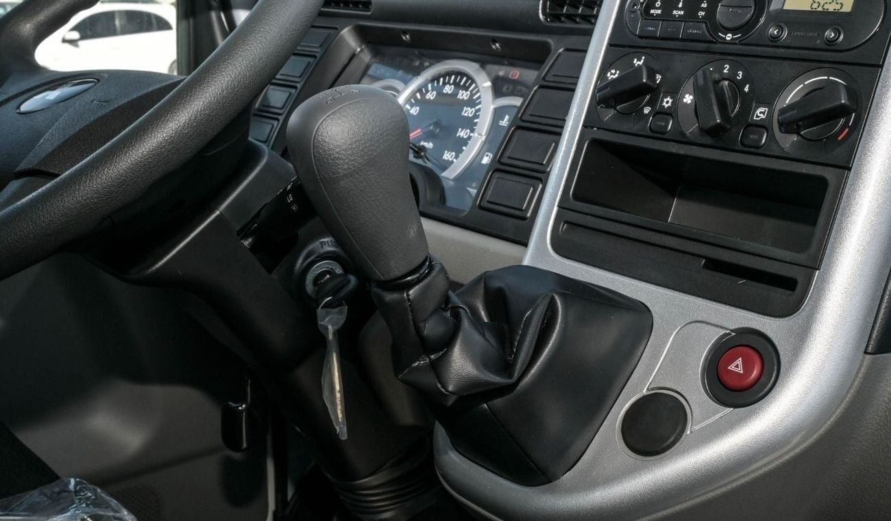 ميتسوبيشي فوسو كانتير Brande New MItsubishi Canter  2025 Export 4.2L 2WD M/T Diesel|White/Black|CANTERCHASSIS-100-25 |