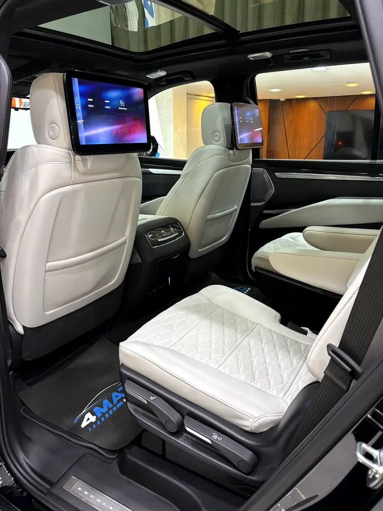 كاديلاك إسكالاد V SERIES | GCC Specs | Supercharged V8