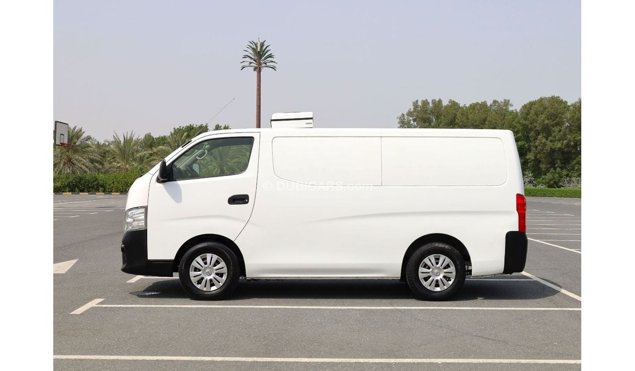 نيسان أورفان 2019 | STANDARD ROOF CHILLER VAN | PETROL | GCC SPECS | EXCELLENT CONDITION