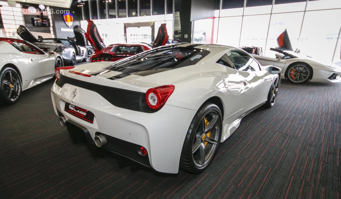 فيراري 458 Speciale