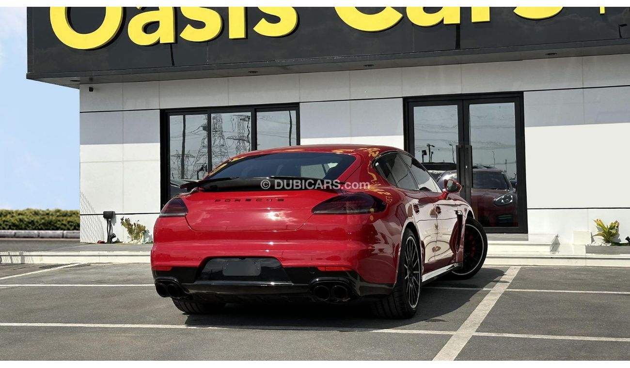 Porsche Panamera 4.8L V8 GCC Specs Full Service History