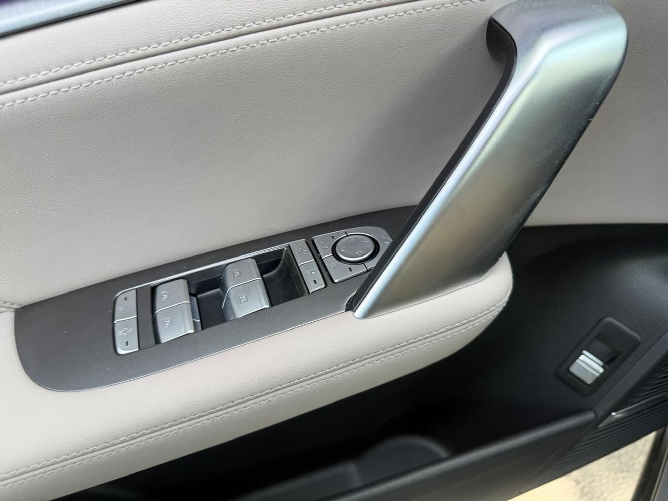 بي واي دي تانغ BYD Tang DM-i 2025 - Brand New - 7 SEATER (FULL OPTION)