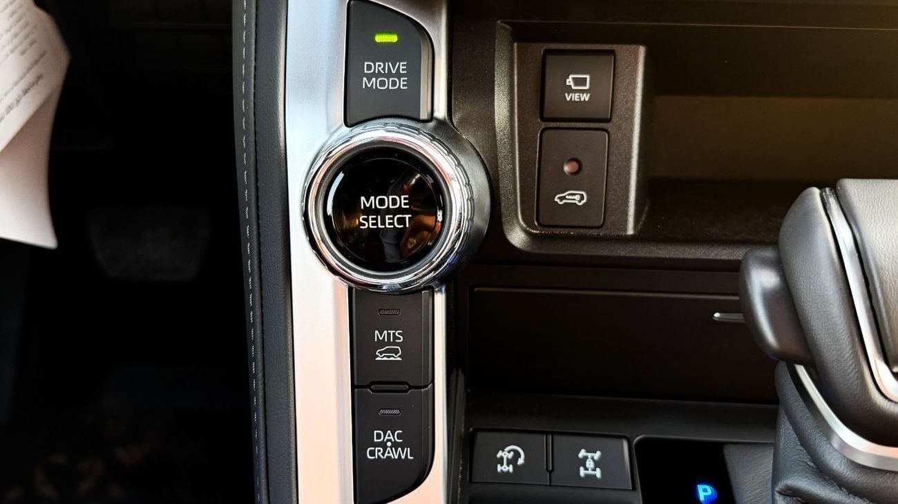 تويوتا لاند كروزر VXR 3.5L