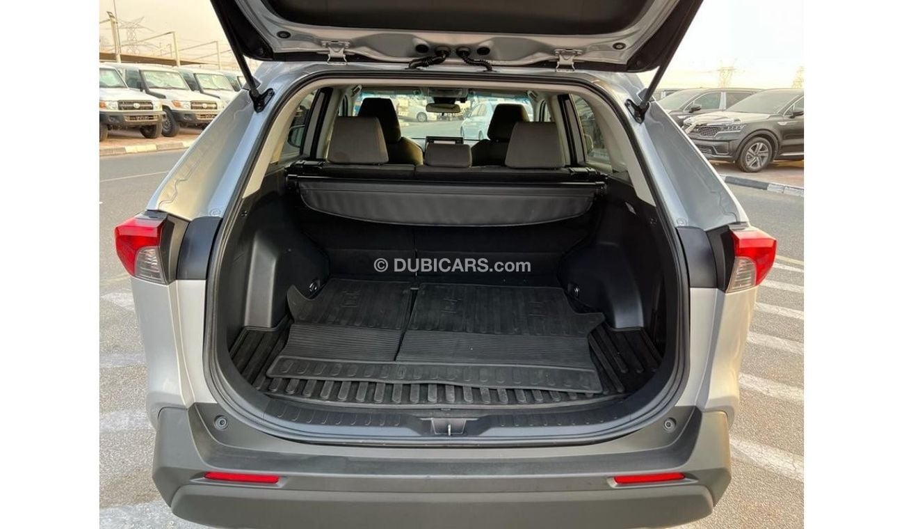 Toyota RAV4 2021 XLE HYBRID ENGINE AWD USA IMPORTED