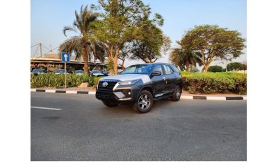 تويوتا فورتونر Toyota Fortuner 2023 4 Cylinder 2.7 Gasoline